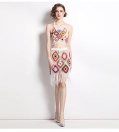 Fashion Suit Female Hook Flower Knitted Bump Color Suspender Vest Two-Piece Set and High Waist Tassel Skirt