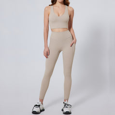Women's high-waist tight yoga pants for plus-size fitness with pocket3