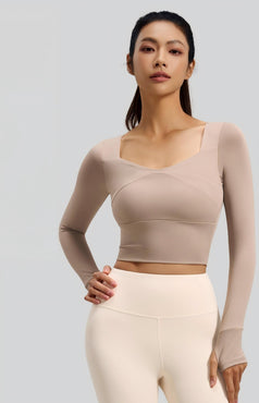 Jigsaw-Style Long-Sleeved Yoga Top with Built-in Bra Support