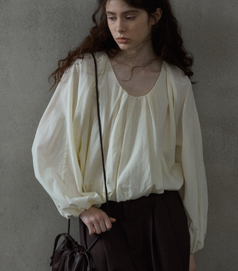 Spring Fashion, Mature Comfortable Commuting, Round-neck, Long-sleeved Women Blouse