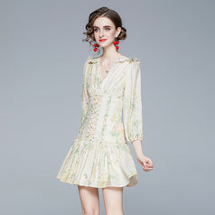 French Retro Palace Style Belt Waist Binding Waist Slimming Floral V-Neck Nine-Point Sleeve Dress