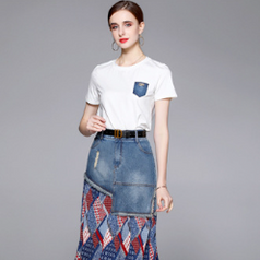 Women's Round Neck T-Shirt and Stylish and Stylish Patchwork Denim Skirt Two-Piece Set
