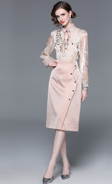French Style Slim Fit and Slim Fashion  Women's Blouse and Skirt Set