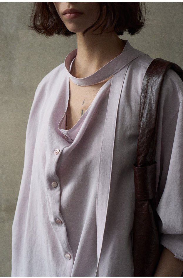 A Casual And Laid-Back With A Tencel Ribbon And Collar Women's Blouse