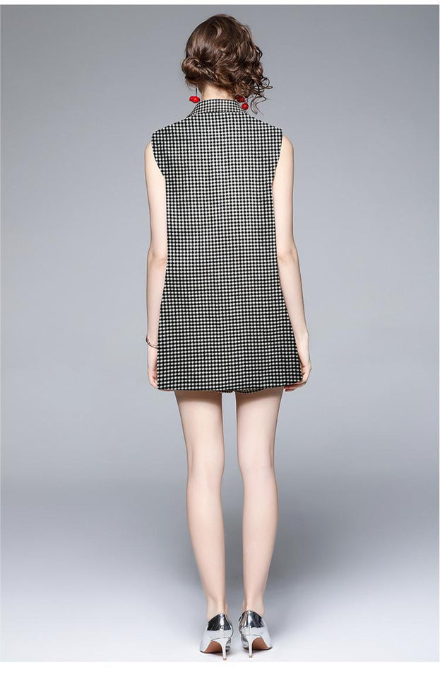 Color Matching Plaid Vest Coat and Short Two-Piece Suits