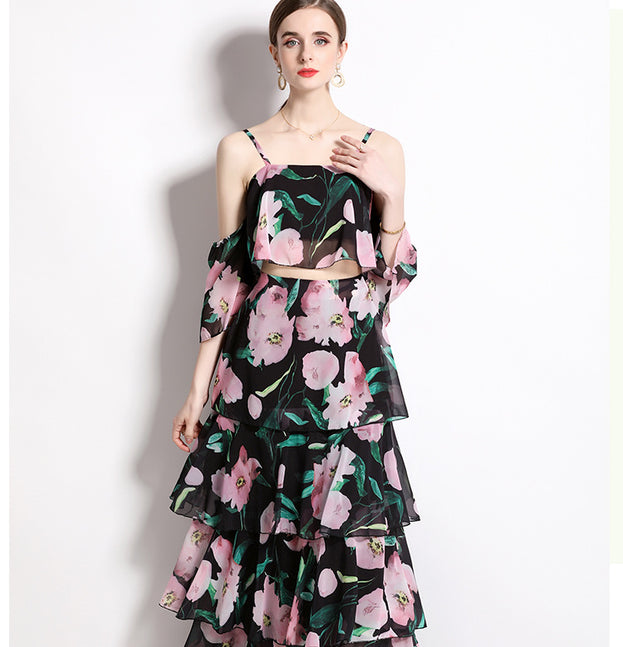 Holiday Snowstorm Spun Printed Halter with a Line Neck Top and Long Skirt Two-Piece Set