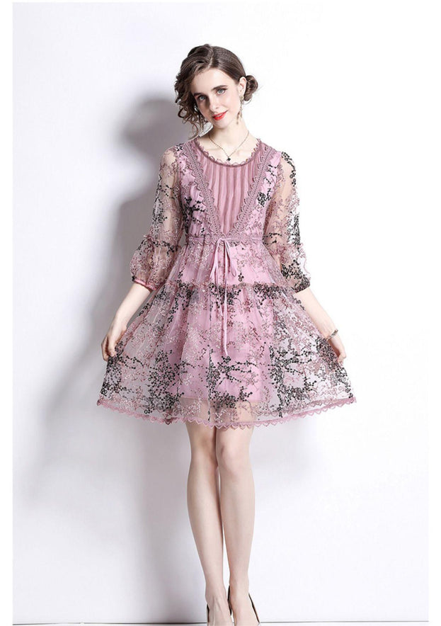 Lace Mesh Embroidery Fashion Seven-Point Sleeve Mid-Skirt Crewneck Dress