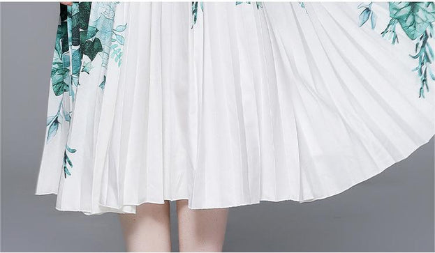 Senior Design Sense Floral Top Skirt Two-Piece Set