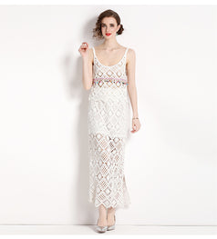 Hollowed Out Women's Sexy Halter Vest and High Waist Skirt Two-Piece Set