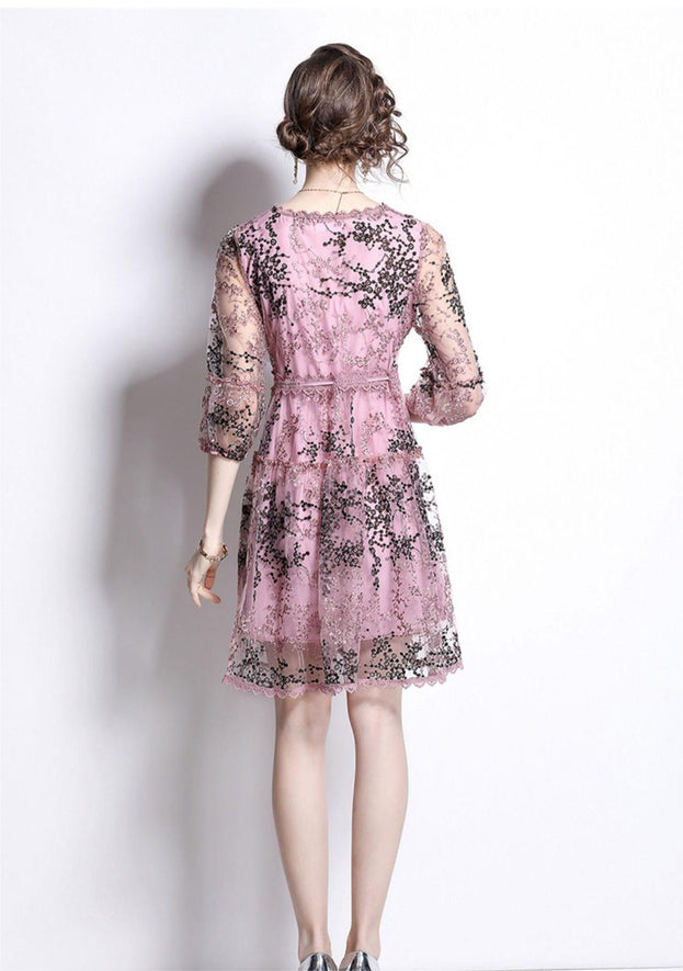 Lace Mesh Embroidery Fashion Seven-Point Sleeve Mid-Skirt Crewneck Dress