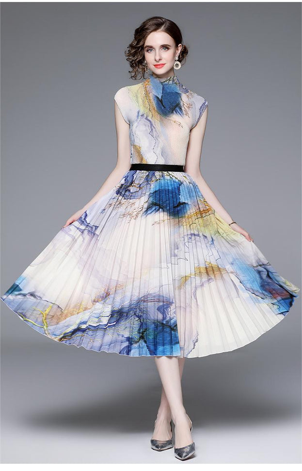 High Stretch Top and Printed Pleated Skirt Two-Piece Suit