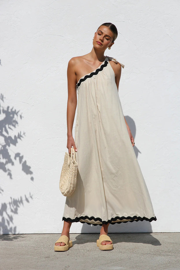 Summer Fashion Elegant One-Shoulder Loose Holiday-Style Dress for Women