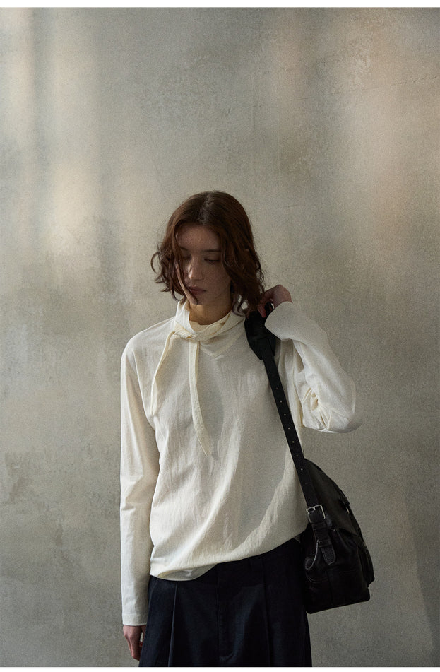 A Stylish, Casual, Simple And Slimming Commuting Blouse