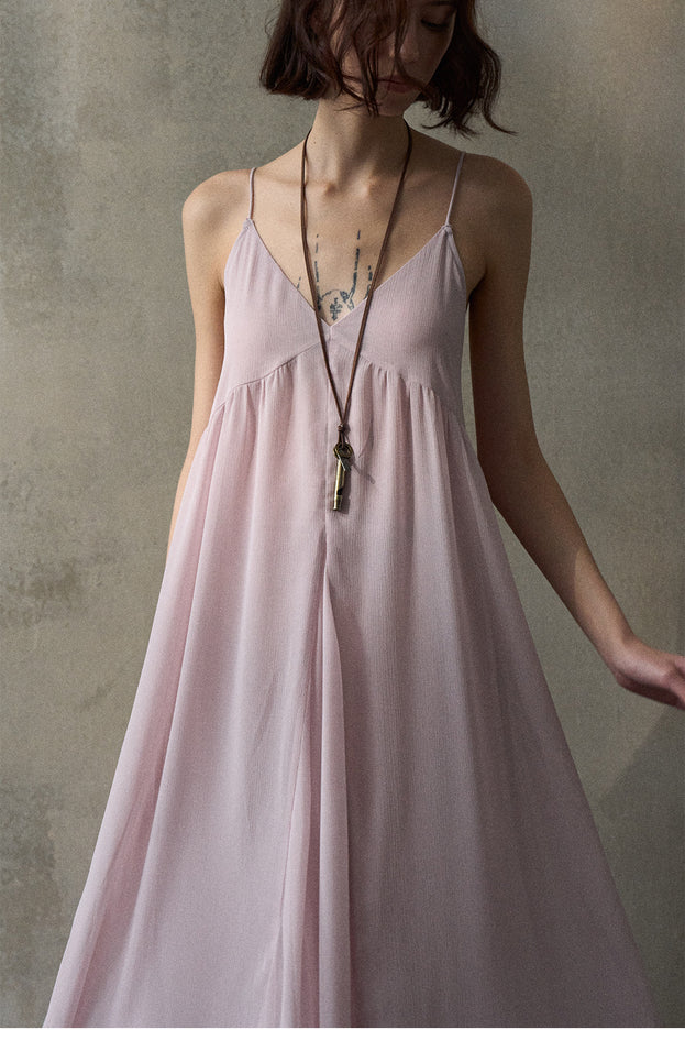 A Solid-Color, Elegant And Fashionable Irregular Tulle Backless Women Dress
