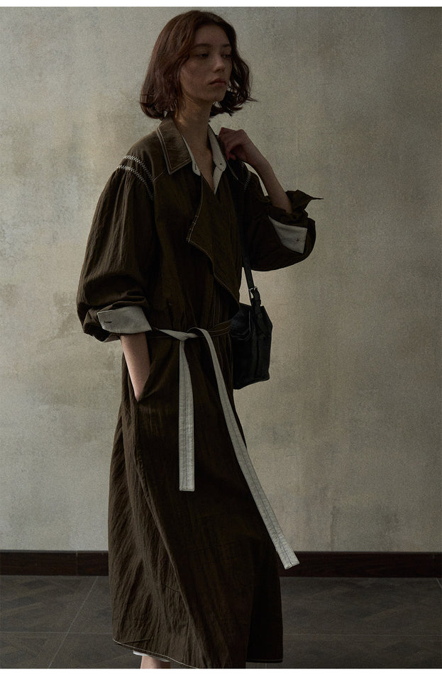 A High-End And Fashionable Embroidered Asymmetrical Tencel Color-matching Women's Coat