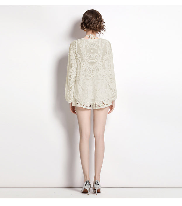 Embroidered Sunscreen Clothing and Hand Hook to Show Thin Suspenders and Hand Hook Hollowed Out Lace Shorts Suit