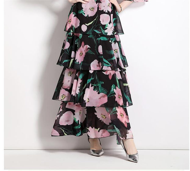 Holiday Snowstorm Spun Printed Halter with a Line Neck Top and Long Skirt Two-Piece Set