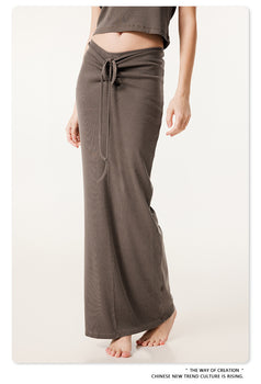 Summer fashionable and sexy slim-fitting pleated skirt