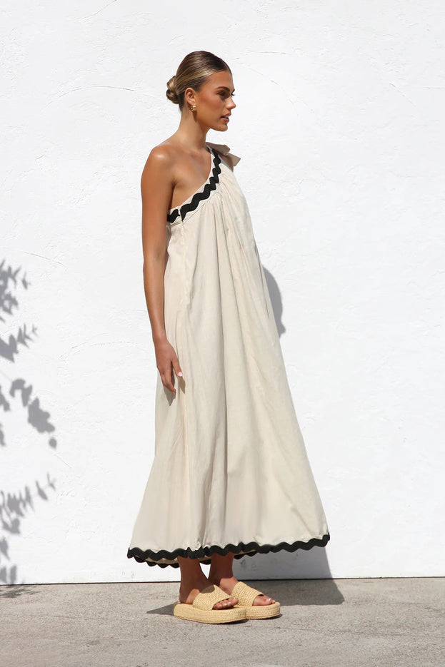 Summer Fashion Elegant One-Shoulder Loose Holiday-Style Dress for Women