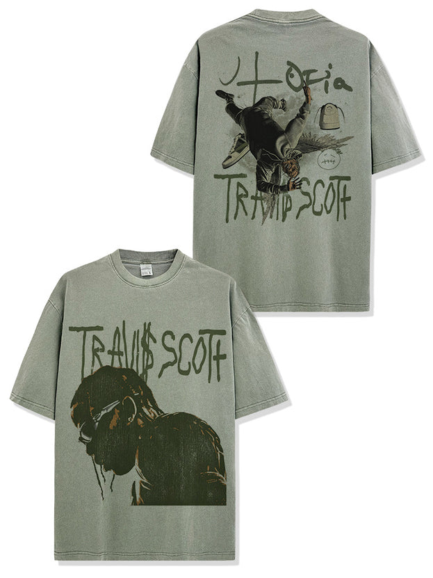 A Trendy, Youthful, Loose, Round-neck Printed Men's T-shirt
