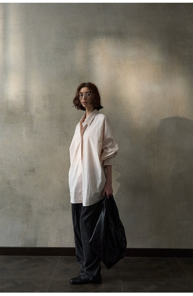 A Loose And Fashionable Button Mid-length Sleeved cotton Commuting Blouse