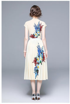 Vintage Print Pleated Short Sleeve Top and Pleated Skirt Fashion Two-Piece Suit