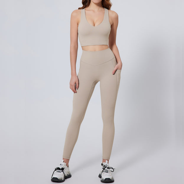 Women's high-waist tight yoga pants for plus-size fitness with pocket3