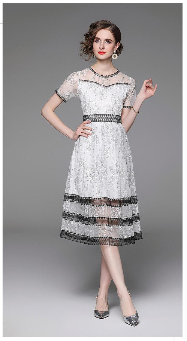 Lace Sexy Temperament Slimming Waist Show Round Neck Short Sleeve MIDI Dress
