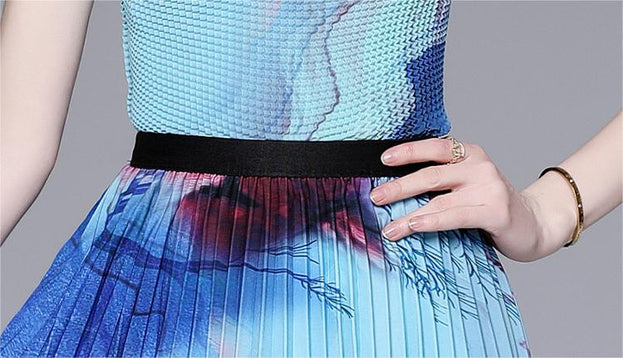 High Stretch Top and Printed Pleated Skirt Two-Piece Suit