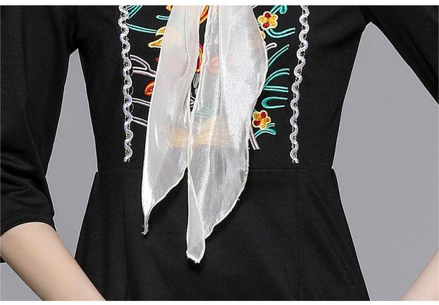 Women's Dress Temperament Retro Embroidery Flower Bow Slim Slimming Skirt Dress