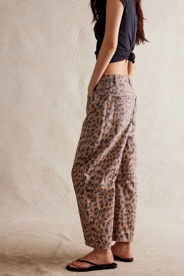 Spring Fashion Versatile Low-Waisted Loose Straight Denim Pant for Women