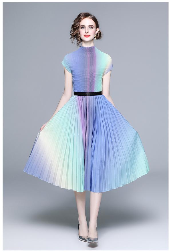 Vintage Print Pleated Short Sleeve Top and Pleated Skirt Fashion Two-Piece Suit