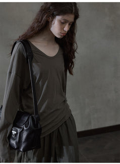 A Sun-Protective Close-Fitting Daily Commuting And Casual Women Blouse