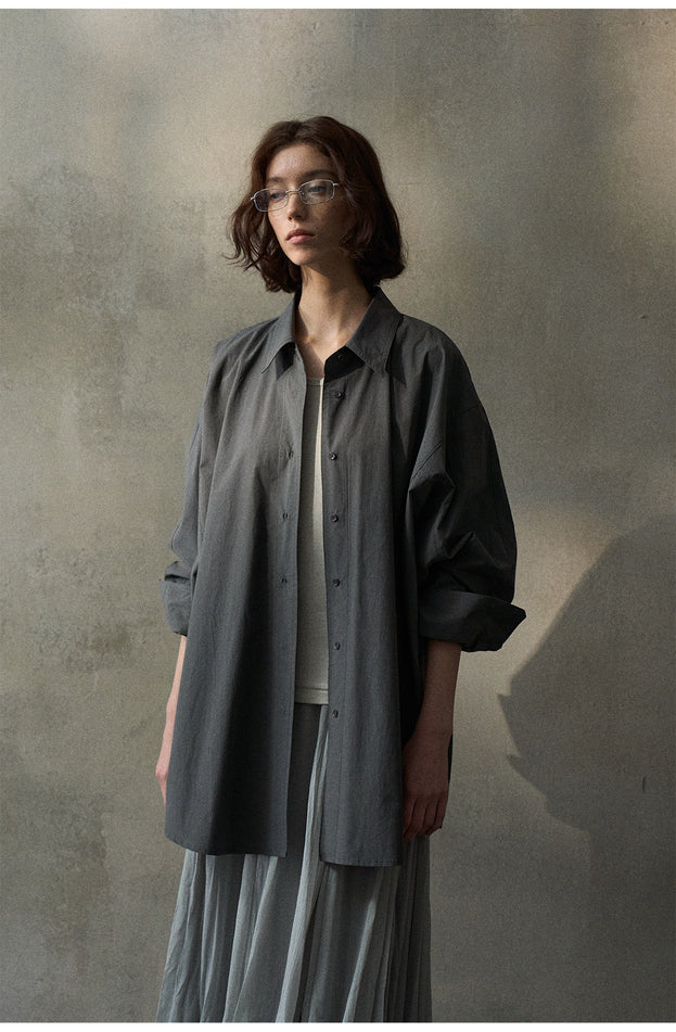 A Loose And Fashionable Button Mid-length Sleeved cotton Commuting Blouse