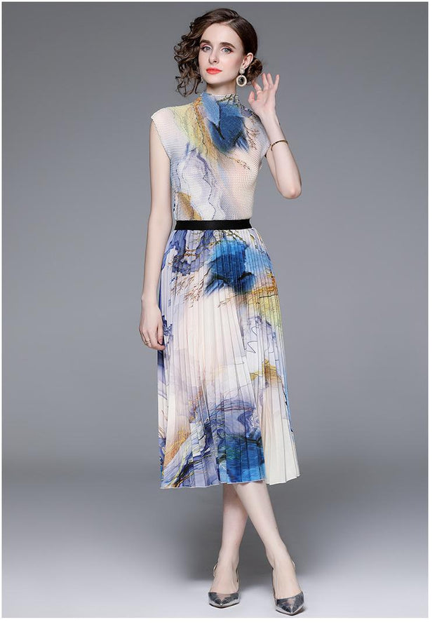 High Stretch Top and Printed Pleated Skirt Two-Piece Suit