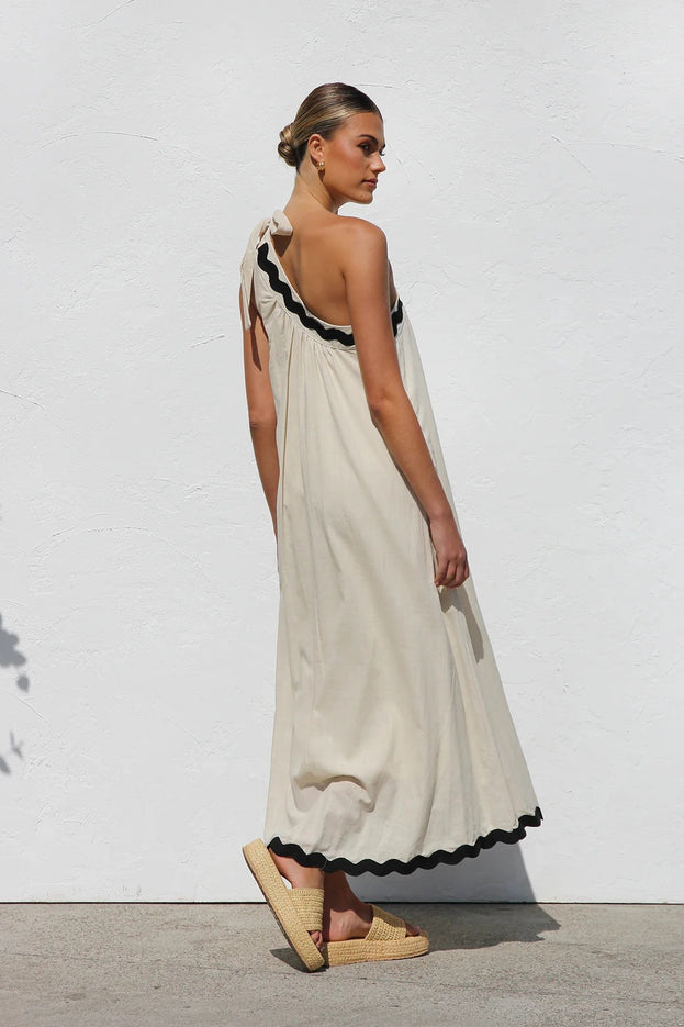 Summer Fashion Elegant One-Shoulder Loose Holiday-Style Dress for Women