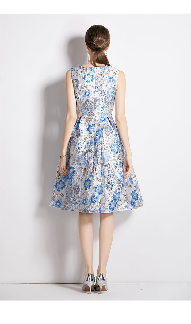 Slim-Fit, Waist-Closed Color Sleeveless Vest Jacquard Dress