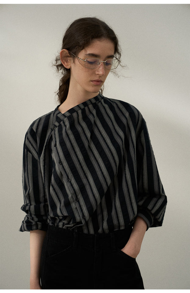 A Casual And Everyday  Striped Striped Collar Contrasting Color Texture Top
