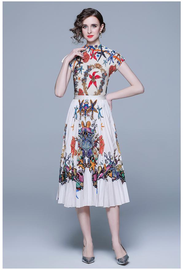 Vintage Print Pleated Short Sleeve Top and Pleated Skirt Fashion Two-Piece Suit
