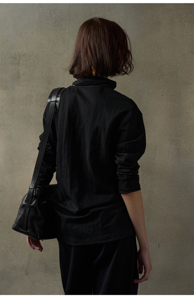 A Stylish, Casual, Simple And Slimming Commuting Blouse