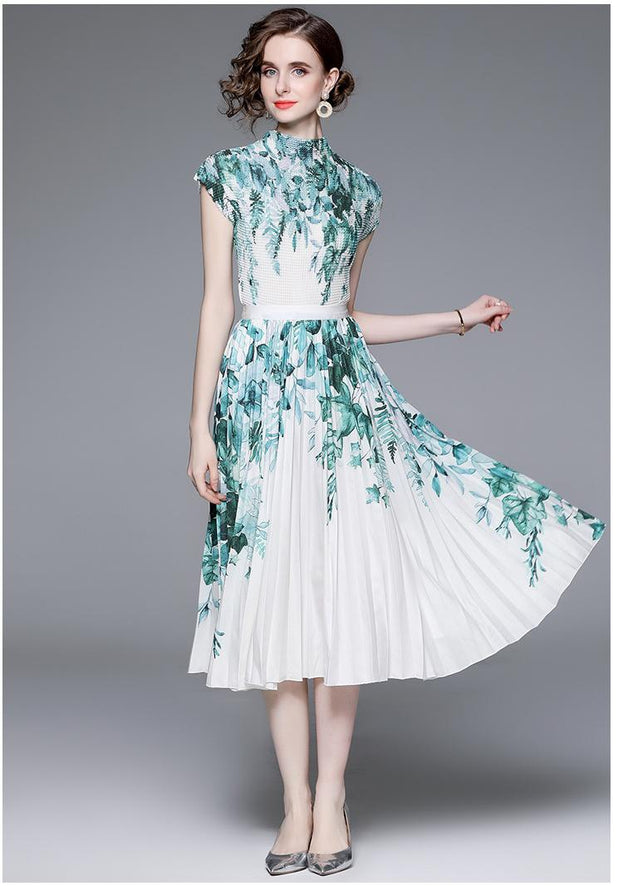 Senior Design Sense Floral Top Skirt Two-Piece Set