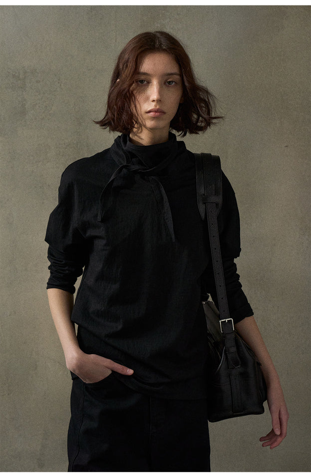 A Stylish, Casual, Simple And Slimming Commuting Blouse