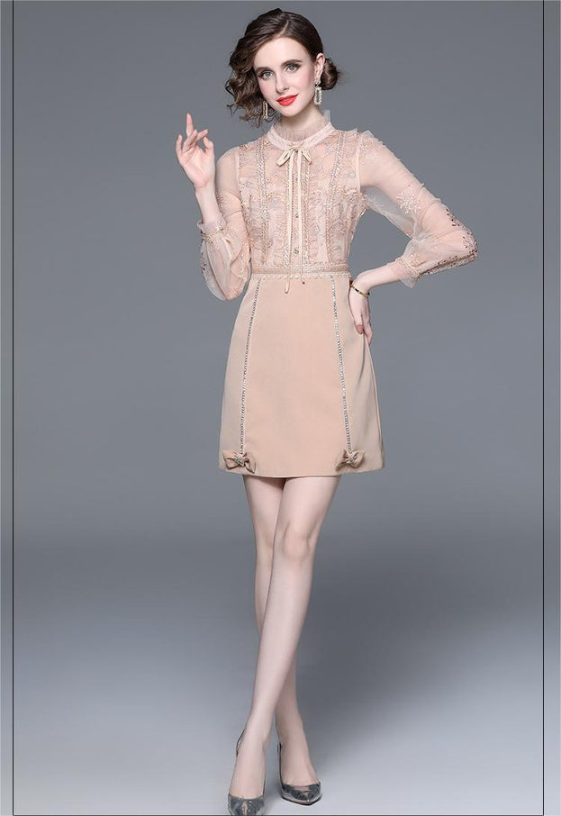 Vintage Mesh Stitching Embroidery Temperament Fashion Long-Sleeved Skirt Dress