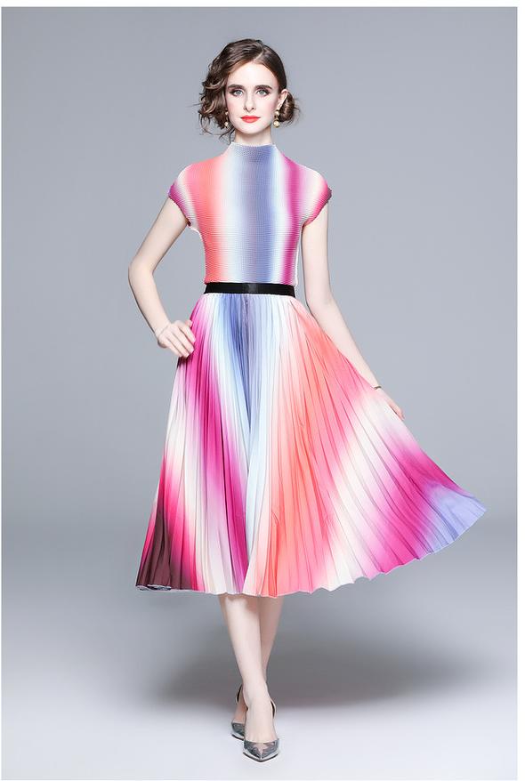 Vintage Print Pleated Short Sleeve Top and Pleated Skirt Fashion Two-Piece Suit