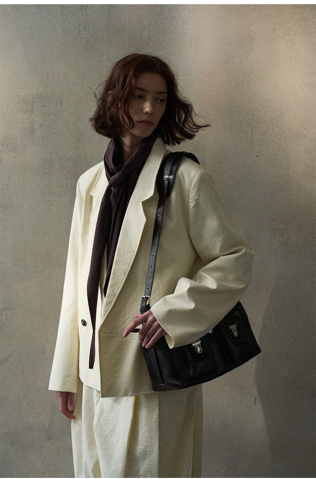 Fashionable, Casual And Comfortable Commuting Women Blazer