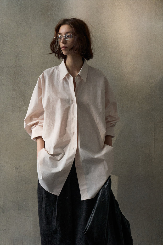 A Loose And Fashionable Button Mid-length Sleeved cotton Commuting Blouse