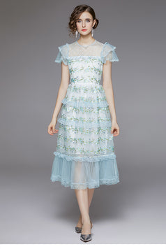 Fashion Short Sleeve Embroidered High Waist to Show Thin Temperament Cake Long Skirt Dress