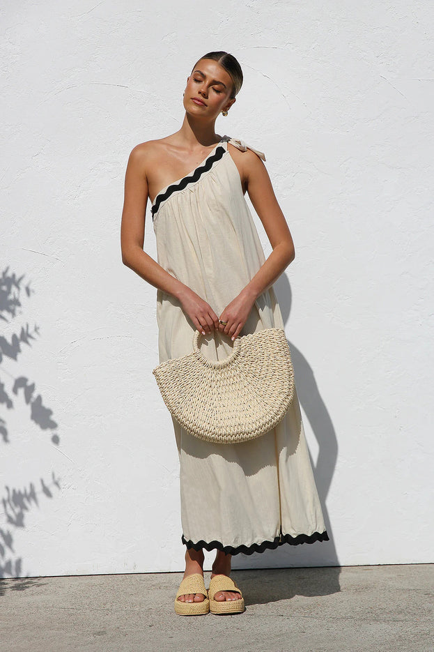 Summer Fashion Elegant One-Shoulder Loose Holiday-Style Dress for Women