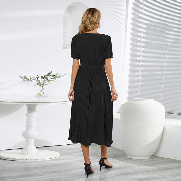 Summer's New V-Neck Pleated Skirt Slim Temperament Long Dress