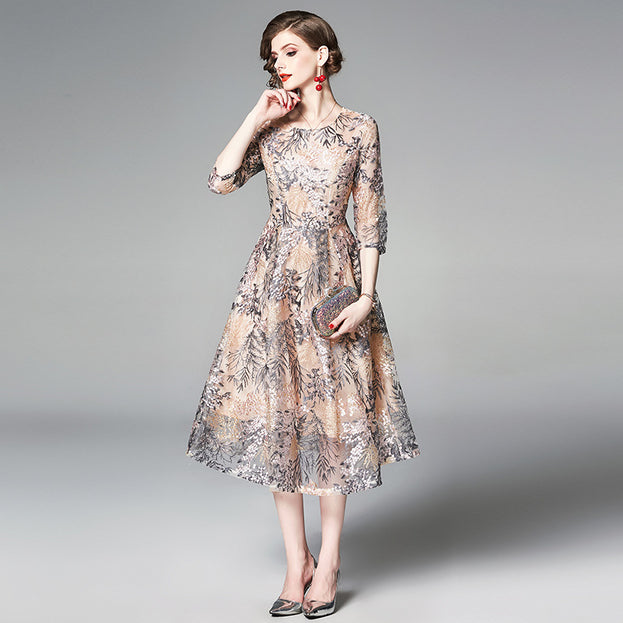 Embroidered Slim Dress